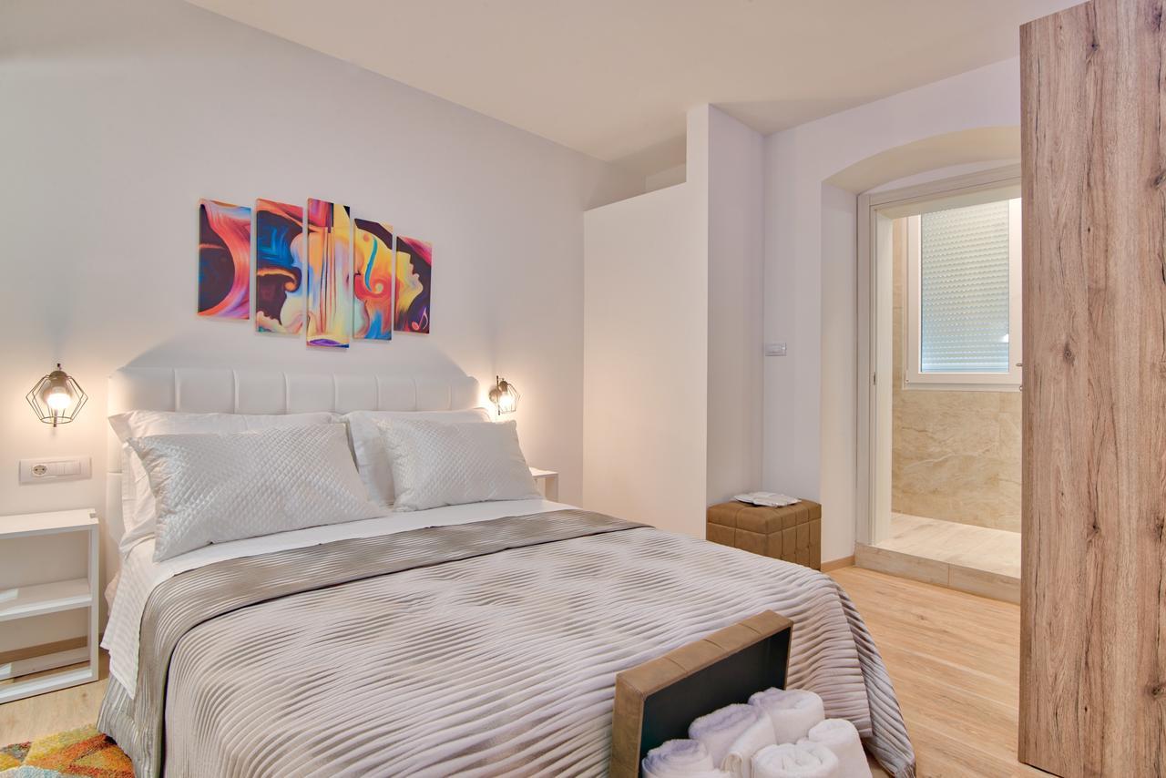 Candler'S Old Town Apartments بولا المظهر الخارجي الصورة