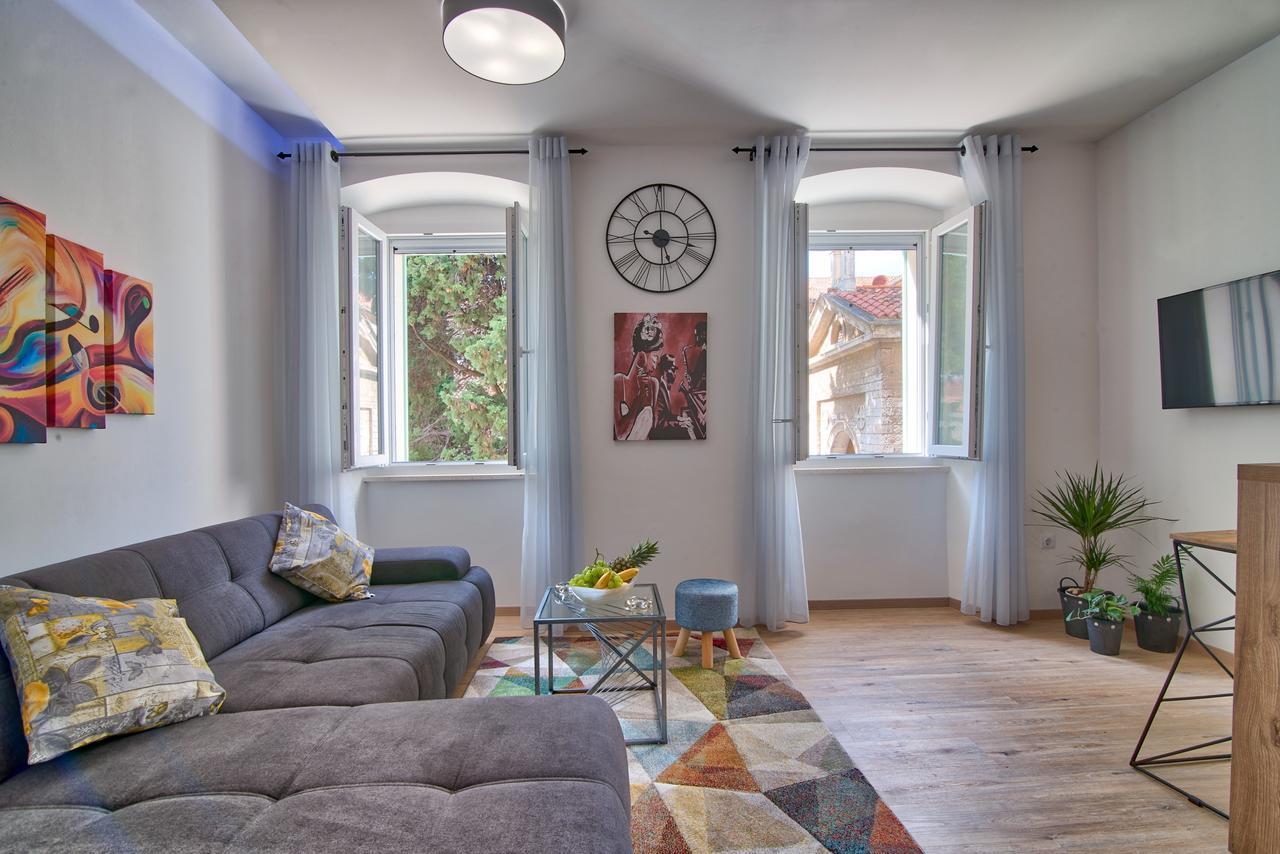 Candler'S Old Town Apartments بولا المظهر الخارجي الصورة