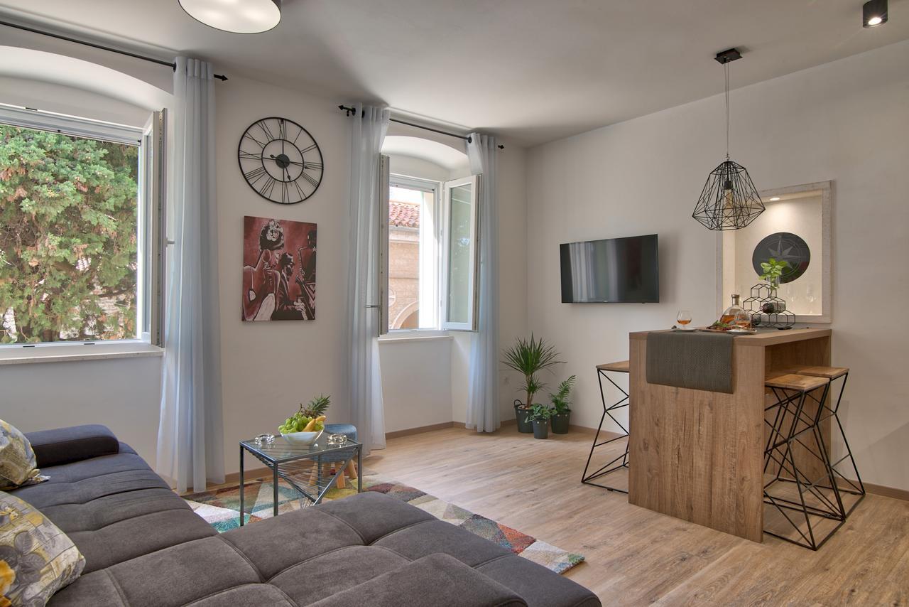 Candler'S Old Town Apartments بولا المظهر الخارجي الصورة